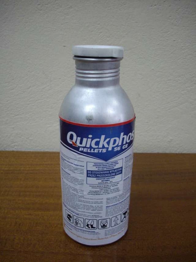 Quickphos, greenphos środek na krety, wołka gazowanie FUMIGACJA
